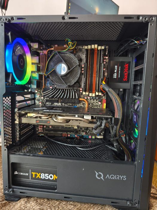 Unitate PC i7  in stare  buna de funcționare