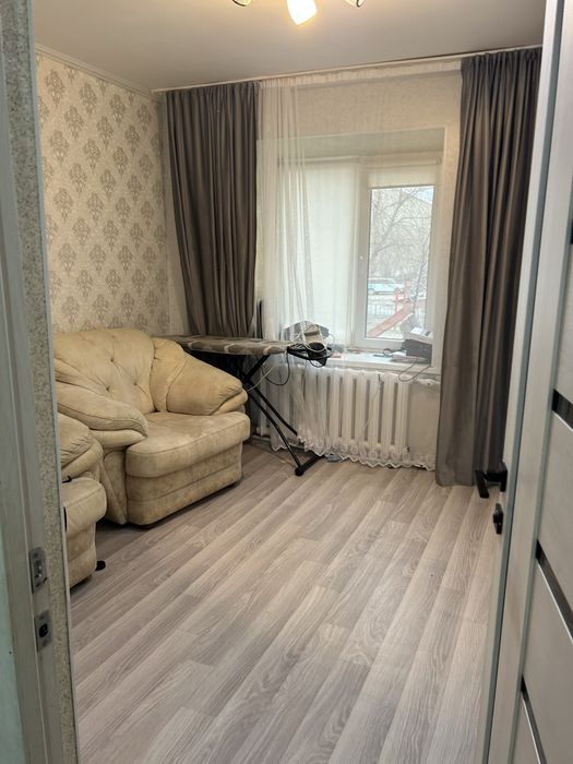 Продам 2 комн. Квартиру на 1 этаже