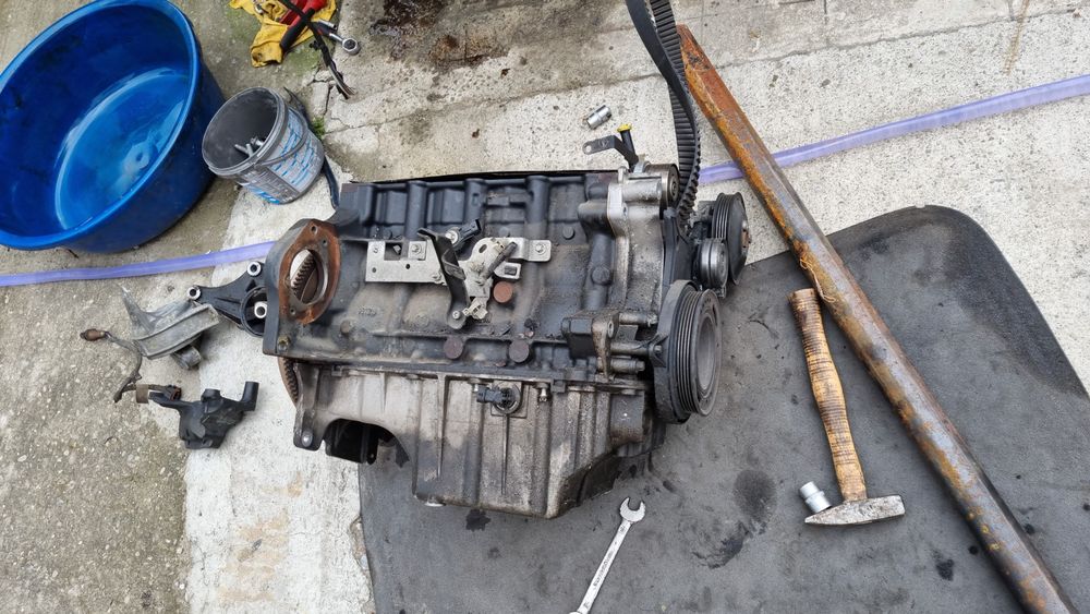 Kit ambreiaj opel astra h 1.6 16 v SACSH