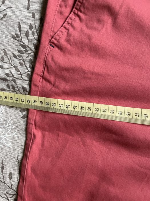 Летен мъжки панталон.