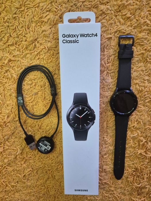 Часы Galaxy Watch4 Classik