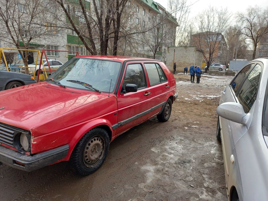 Продам гольф 2 1990