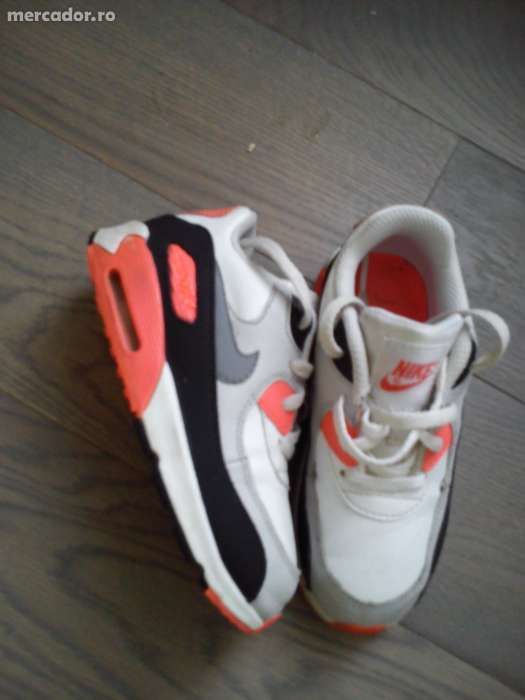 Adidas Nike 26,5