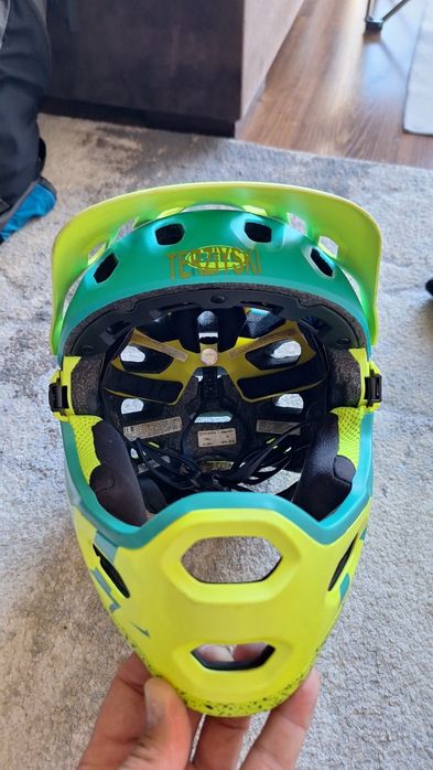 Шлем Bell Super 3R Mips