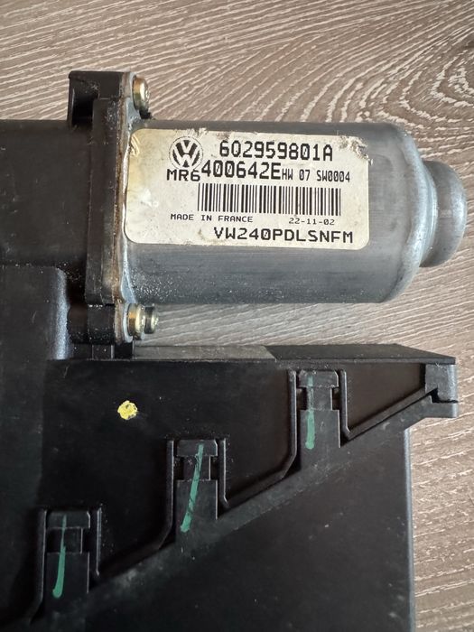 Оригинално Предно Ляво Моторче Преден Ляв Модул Ел Стъкло Skoba Fabia Roomster Polo 602959802A