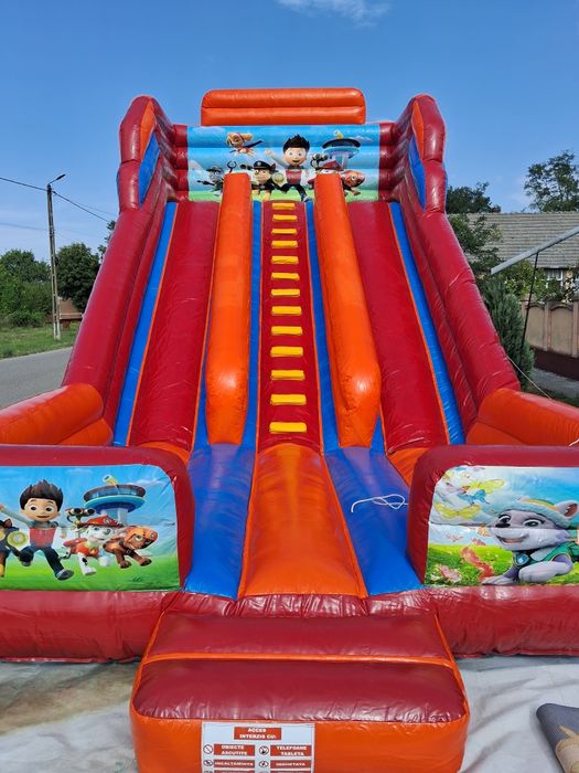Tobogan gonflabil de închiriat!