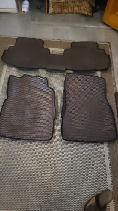 Автоковрики б/у на Лексус рх