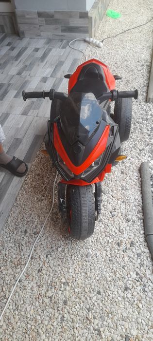 Motocicletă electrică pentru copii