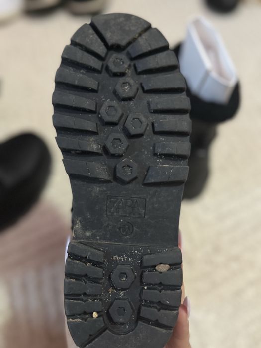 Детски/Юношески Кожени Боти Zara с Топла Подплата (Размер 33)