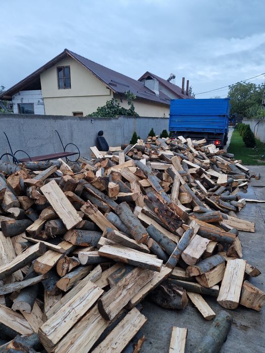 Lemne pentru foc,piatra,nisip,balast