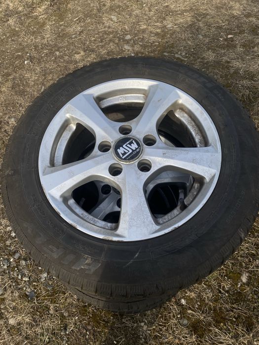 De vanzare Set jante aliaj cu anvelope 195/65R15