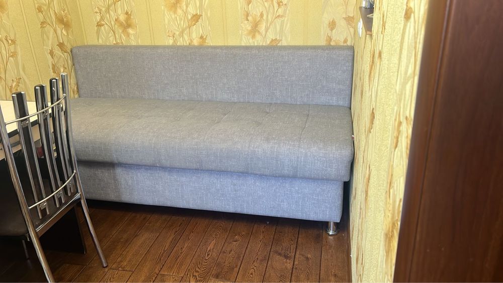 Продам диван складной