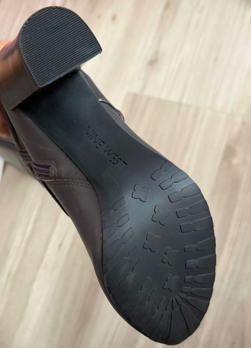 Кожени ботуши «Nine West»