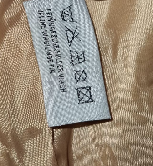 Jacheta imitatie piele de sarpe noua