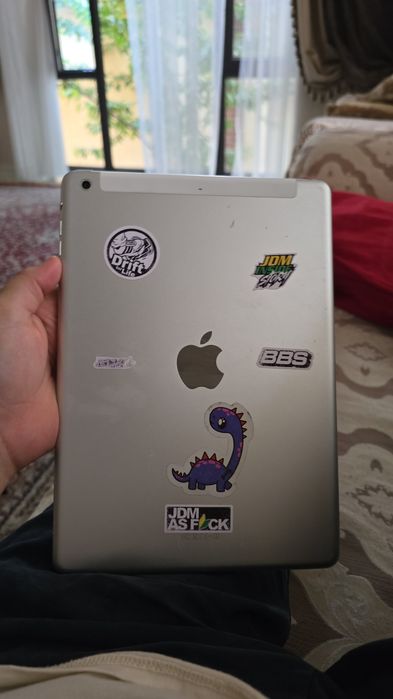 Продам Айпад            .