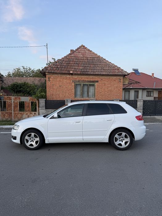 AUDI A3 Sportback 2009 — imagine 2
