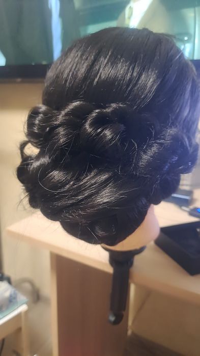 Прически , укладки , пучки