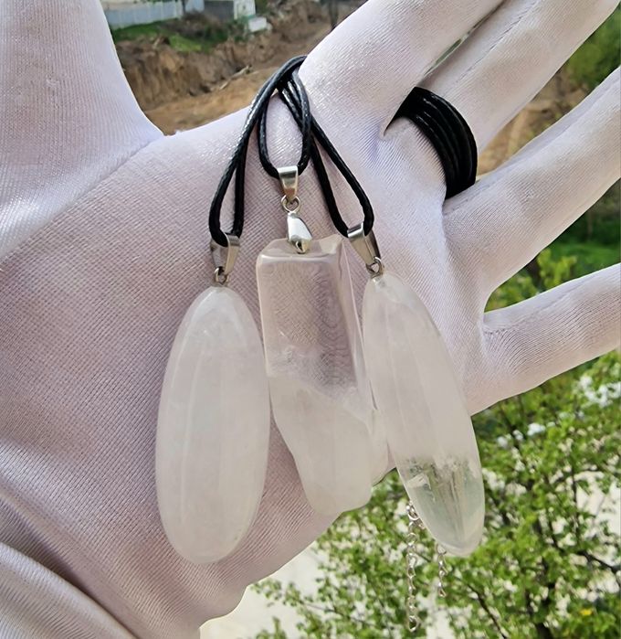 Кулоны Горный Хрусталь.