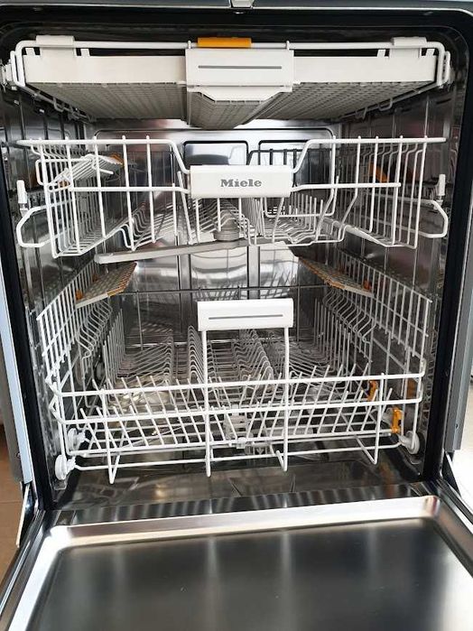 Inox Miele Auto Open QuickPower Wash Съдомиялна - Частично Вграждане