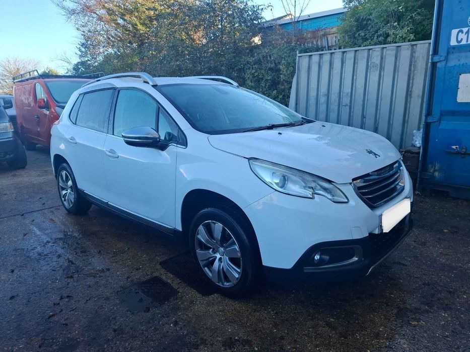 Aripa Spate Dreapta Peugeot 2008 2013 SUV Alb