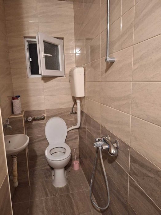 Дава се под наем Едностаен апартамент в Пловдив, Кършияка - 40 кв.м за 275 € - Снимка #6