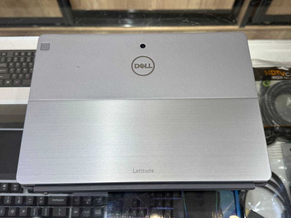 DELL Latitude 7200 2-in-1 Ram 8 ssd 256 Сенсорный