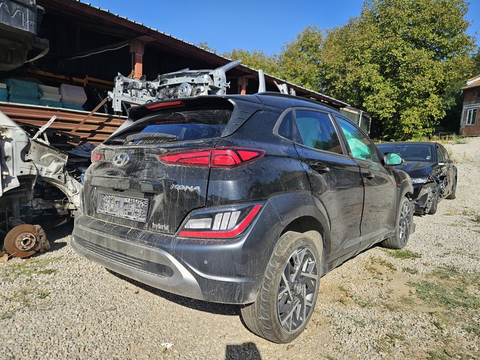 Hyundai Kona 1.6 Hybrid 2021г. На части