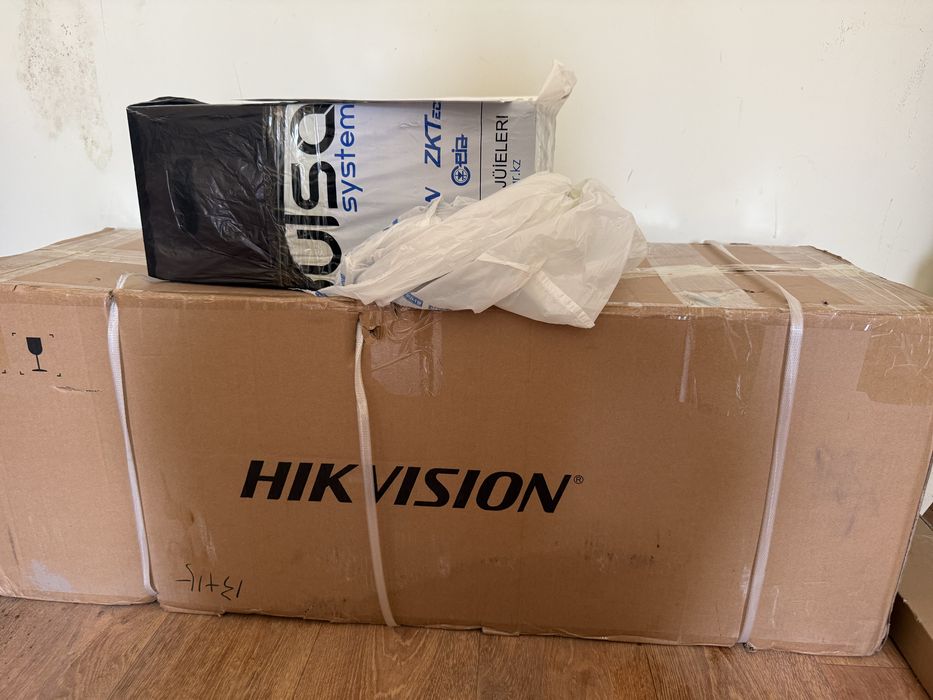 Шлагбаум hikvision в комплекте