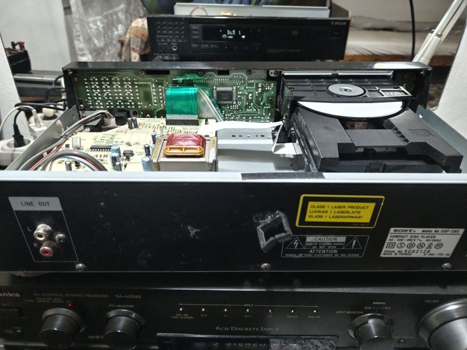 Cd player Sony cdp-295 deck stereo