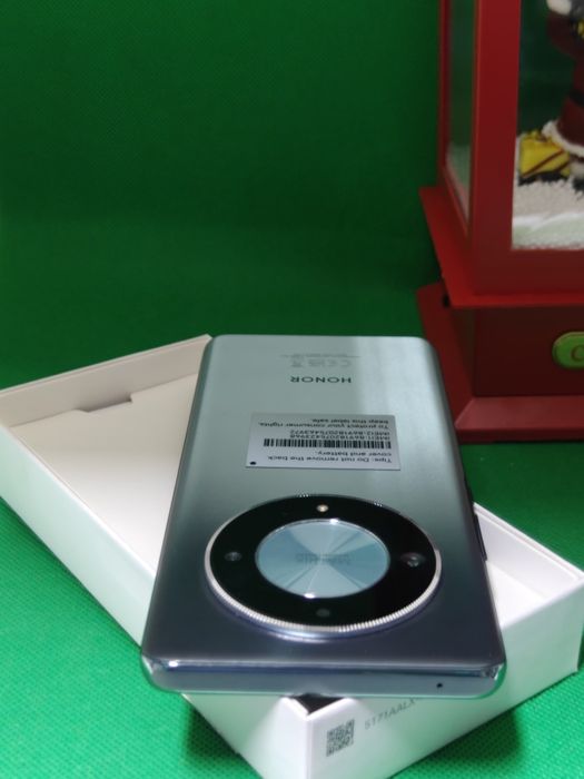 Honor Magic6 Lite sigilat  * Garantie *