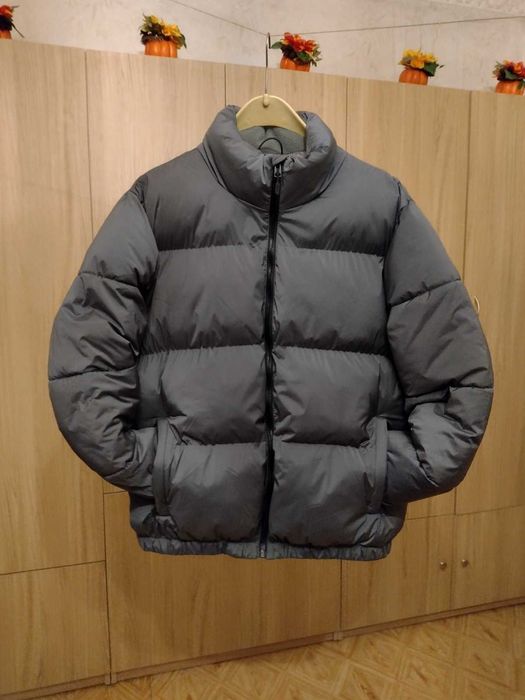 Продавам ново/марка-Bershka/мъжко ватирано яке