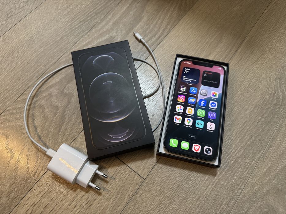 iPhone 12 Pro Max 256GB – Отличен – Пълен комплект