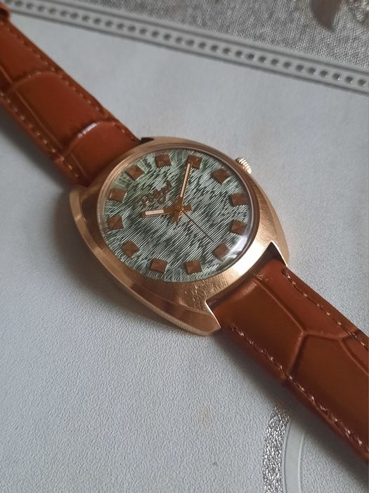 Продам часы Полёт-Ау10