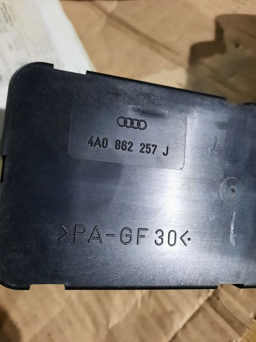 Компрессор центрального замка Ауди