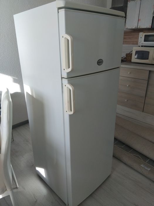 Хладилник NEO използван