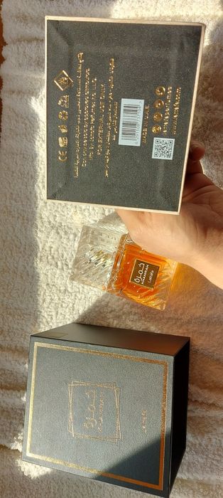 NUMAI 150 lei ambele Lattafa Khamrah 100ml + Casti In Ear Xiaomi Redmi Buds 6 Play - Noi / Doar Desigilate