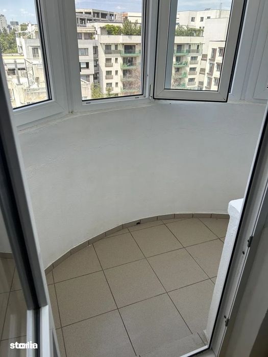 intre dristor SI vitan mall 45mp decomandata moderna