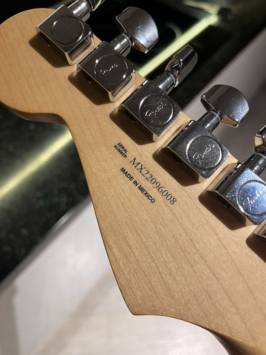 Fender Stratocaster Player HSS