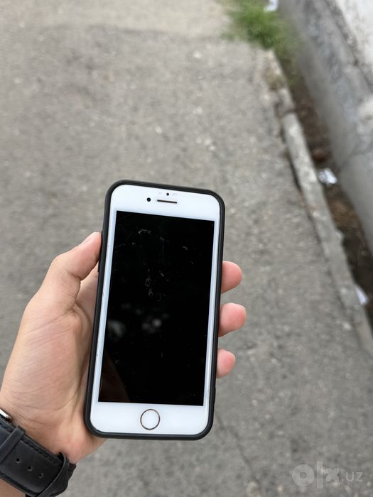 iPhone 7  запчасть