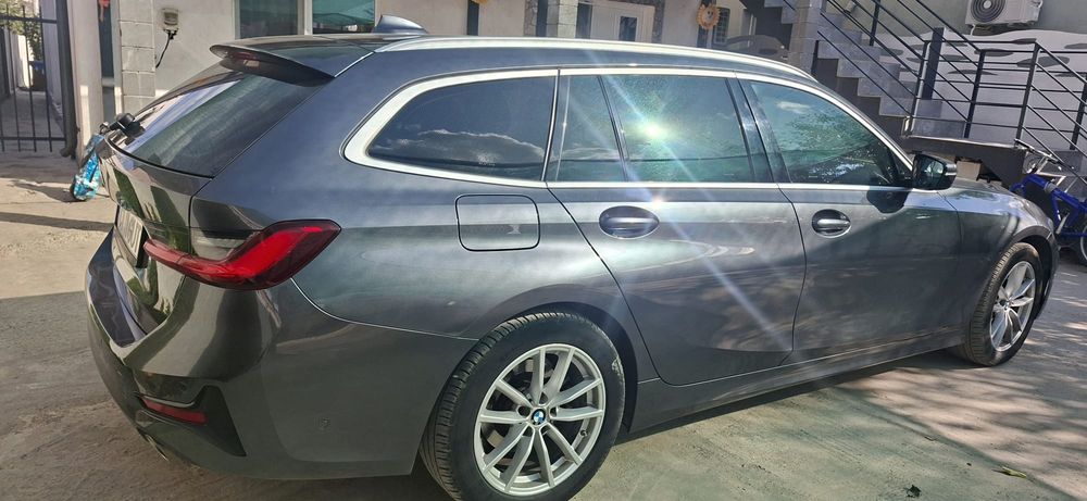 BMW 3 Series 2021 — imagine 4