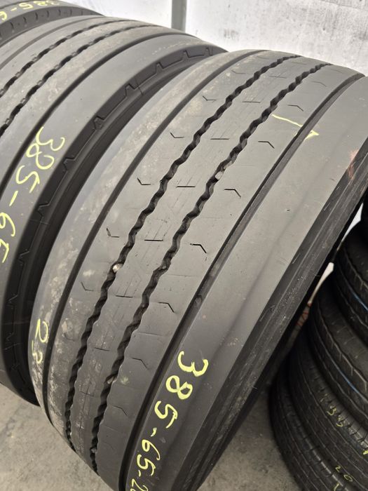 385 65 22,5 2x sava 1x pirelli