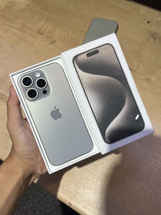 iPhone 15 pro идеальный прям