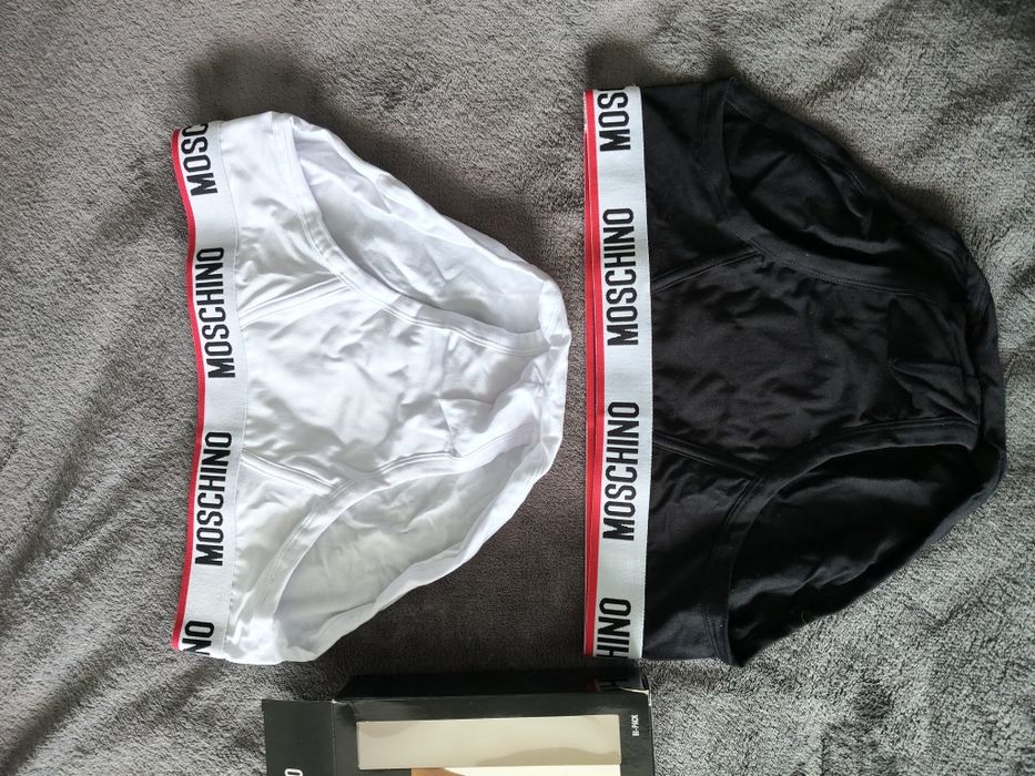 Moschino set 2 chiloți bărbătești alb și negru cu banda alba mărimea L noi originali