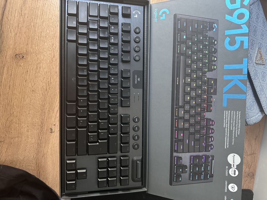 Клавиатура LOGITECH G915 TKL черный