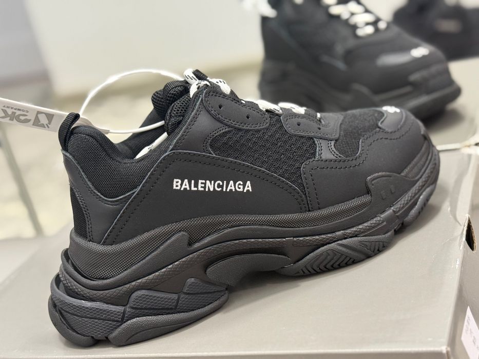 Balenciaga TripleS Negru