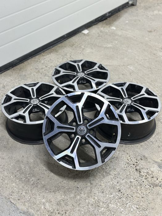 Продам диски R16 четкие 5/114.3