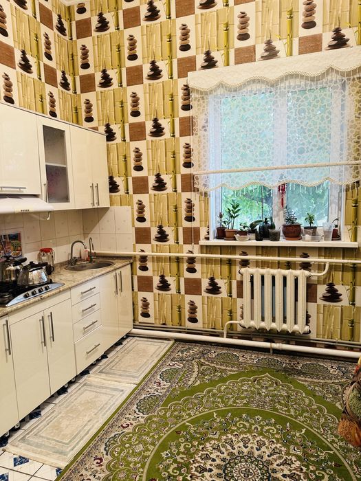 Продается кухонный гарнитур