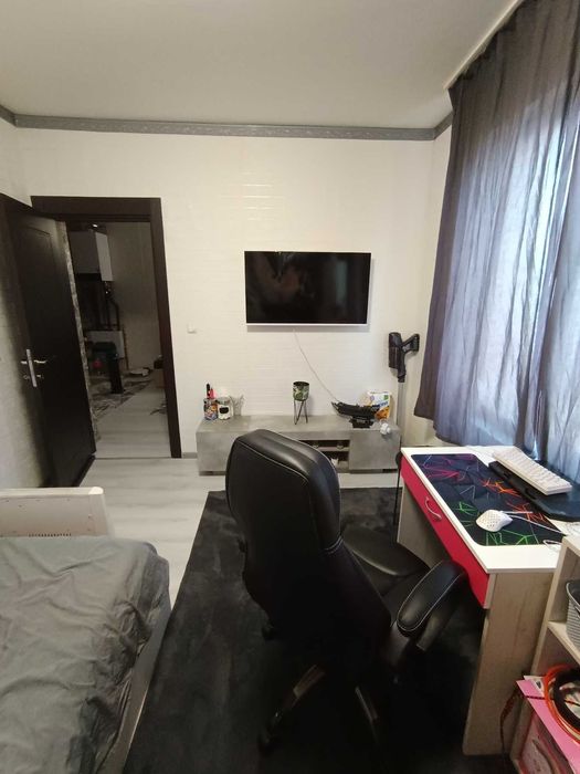 Продава се Тристаен апартамент в Благоевград, Широк център - 73 кв.м за 769 €/кв.м - Снимка #3