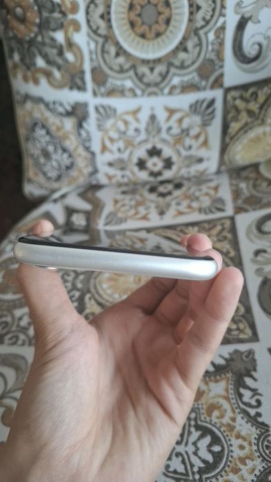 Iphone11 oq rang 256 talik
