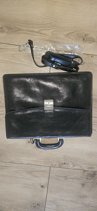 Servieta din piele pt laptop
